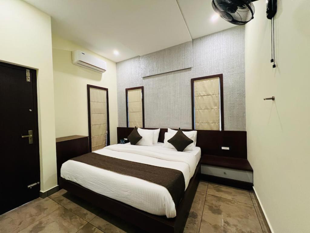 Pabis Luxurious Stay Vythiri Esterno foto